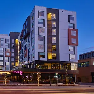Otel Moxy Cherry Creek, Denver